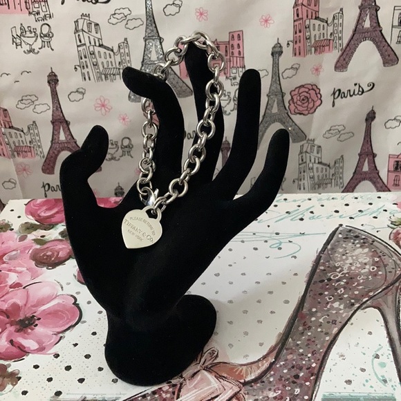 Tiffany & Co 925 Heart Tag Charm Bracelet - Picture 15 of 15